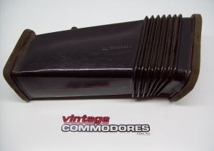 VK VL DUCT ASSEMBLY BLOWER TO HEATER (AIR CONDITIONER DELETE) DUCT GM 92022960