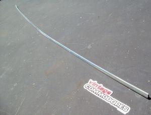 VH SLE SLX BOOT DECK LID MOULDING GM 92013942