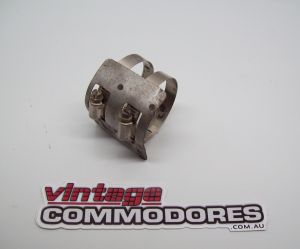 VL TURBO INLET TUBE HOSE AIR INLET DUCT LOWER CLAMP GM 14464B4910