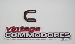 VB VC VH DOOR LOCK RETAINER GM 92009550