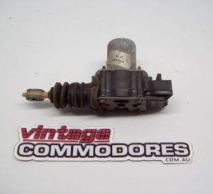 VB VC VH VK VL CENTRAL LOCKING ACTUATOR LEFT HAND FRONT GM 22020256LHF