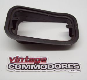 VK VL AIR INLET HOUSING AND SEAL GM 92020329