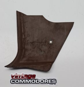 VH LEFT HAND KICK PANEL TRIM ASSEMBLY BROWN 66i GM 92010011HE