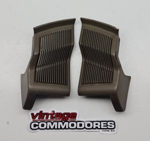 VL FRONT SPEAKER GRILLE ASSEMBLY LEFT AND RIGHT SANDALWOOD 65i GM 92025853MA GM92025852MA