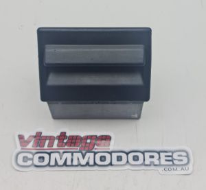 VB VC VH VK VL ASH TRAY DASH INSTRUMENT PANEL GM 92004652