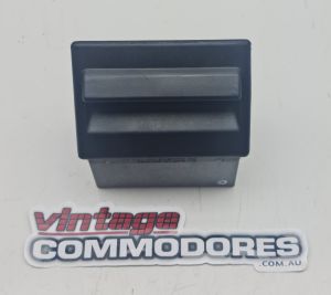 VB VC VH VK VL ASH TRAY DASH INSTRUMENT PANEL GM 92004652