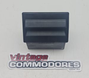 VB VC VH VK VL ASH TRAY DASH INSTRUMENT PANEL GM 92004652