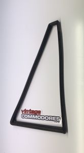 VK VL SEDAN RIGHT HAND REAR DOOR QUARTER GLASS RUBBER GM 92018246
