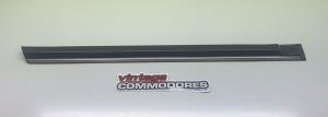 VB RIGHT HAND REAR DOOR MOULDING GM 90045324