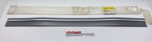 NOS VP BERLINA CALAIS LEFT HAND DOOR MOULDING NOS GM 92038888