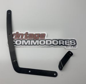 VB VC VH SEDAN LEFT HAND REAR MUD FLAP BRACKET AND RETAINER GM 92004277