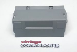 VB VC HEATER CASE COVER TO LOWER INSTRUMENT PANEL GREY 11i GM 92004961FY 