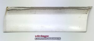 VK CALAIS LEFT HAND REAR DOOR LOWER MOULDING GM 92020273C