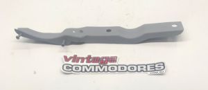 VL CALAIS RIGHT HAND FENDER CORNER SUPPORT BRACE GM 92026033