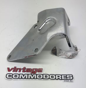 VL RB30 SIDE MOUNTED HIGH PRESSURE LINE POWER STEERING PUMP BRACKET CHROMED GM 92032383C