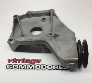 VL RB30 AIR CONDITIONING COMPRESSOR TO BLOCK BRACKET AND IDLER PULLEY GM 92023809