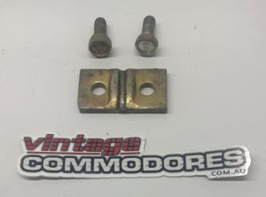 VB VC VH VK VL REAR WINDOW CABLE ATTACHING CLAMP AND BOLTS GM 03440063