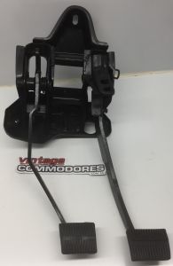 VB VC VH VK VL V8 MANUAL PEDAL BOX ASSEMBLY GM 92012910