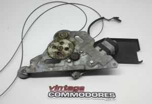 VB VC VH VK VL RIGHT HAND REAR DOOR ELECTRIC WINDOW REGULATOR GM 90008582 AND MOTOR GM 90123367