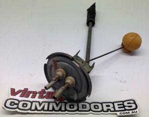 VH V8 SLE WITH TRIP COMPUTER AND LOW FUEL WARNING LIGHT SEDAN FUEL SENDER GM 90051746 