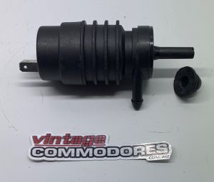 VB VC VH VK VL TAILGATE WAGON WIPER WASHER PUMP AM 90045820