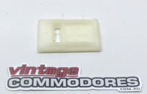 NOS VB MOULDING ATTACHING CLIP GM 90045563