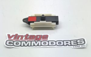 VK VL LEFT HAND FRONT DOOR LOCKING SLIDER ASSEMBLY GM 92024070