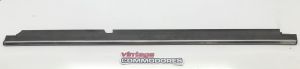 VK VL SEDAN RIGHT HAND REAR DOOR BELT MOULD WINDOW REVEAL GM 92020052