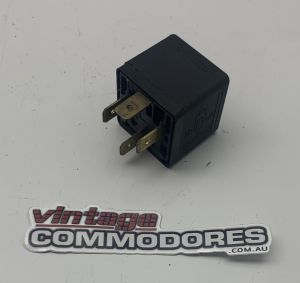 VB VC VH VK VL BOSCH RELAY 4 PIN PLASTIC GM 92017707