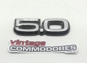 VB SLE COMMODORE BOOTLID 5.0L BADGE GM 92003058
