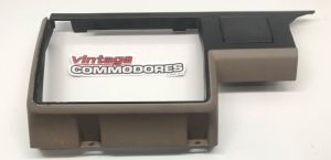 VL INSTRUMENT PANEL CENTER RADIO SURROUND SANDALWOOD 65i GM 92026196