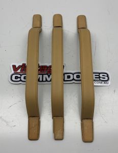 VB VC ROOF GRAB HANDLE SET (3 OF ) BUCKSKIN 63i GM 92004789GA