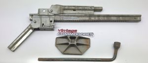 VB VC VH VK VL JACK BASE AND WHEEL NUT WRENCH GM 92030430