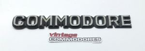 VB VC "COMMODORE" BOOT BADGE (GM 92003054) GM 92011109