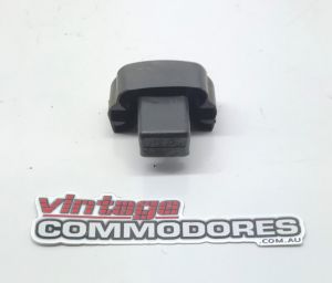 VB VC VH VK FRONT SEAT ADJUSTER RAIL END CAP GM 90083069