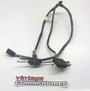VH VK VL LEFT HAND FRONT DOOR CENTRAL LOCKING SWITCH HARNESS GM 92015491